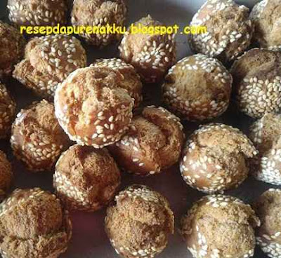 Resep Cara Membuat Onde-Onde Ketawa Mekar Empuk