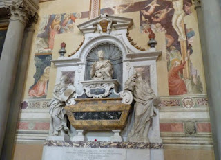Basílica di Santa Croce-Tumba Galileo Galilei.