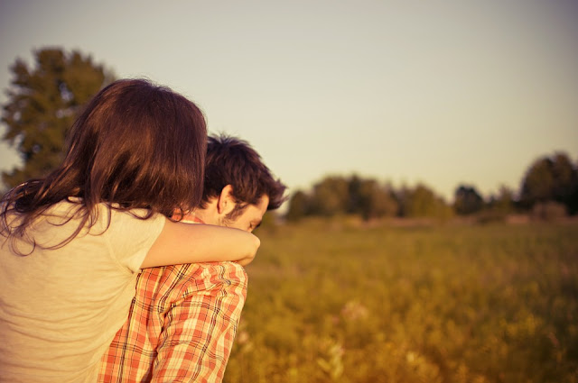 pasangan kekasih pacar suami istri