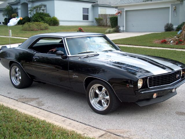 1967 Chevrolet Camaro SSBlackFront Left View