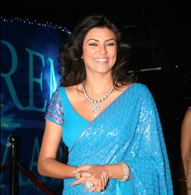 http://chudidaar.blogspot.com/ Sushmita Sen in Blue Saree