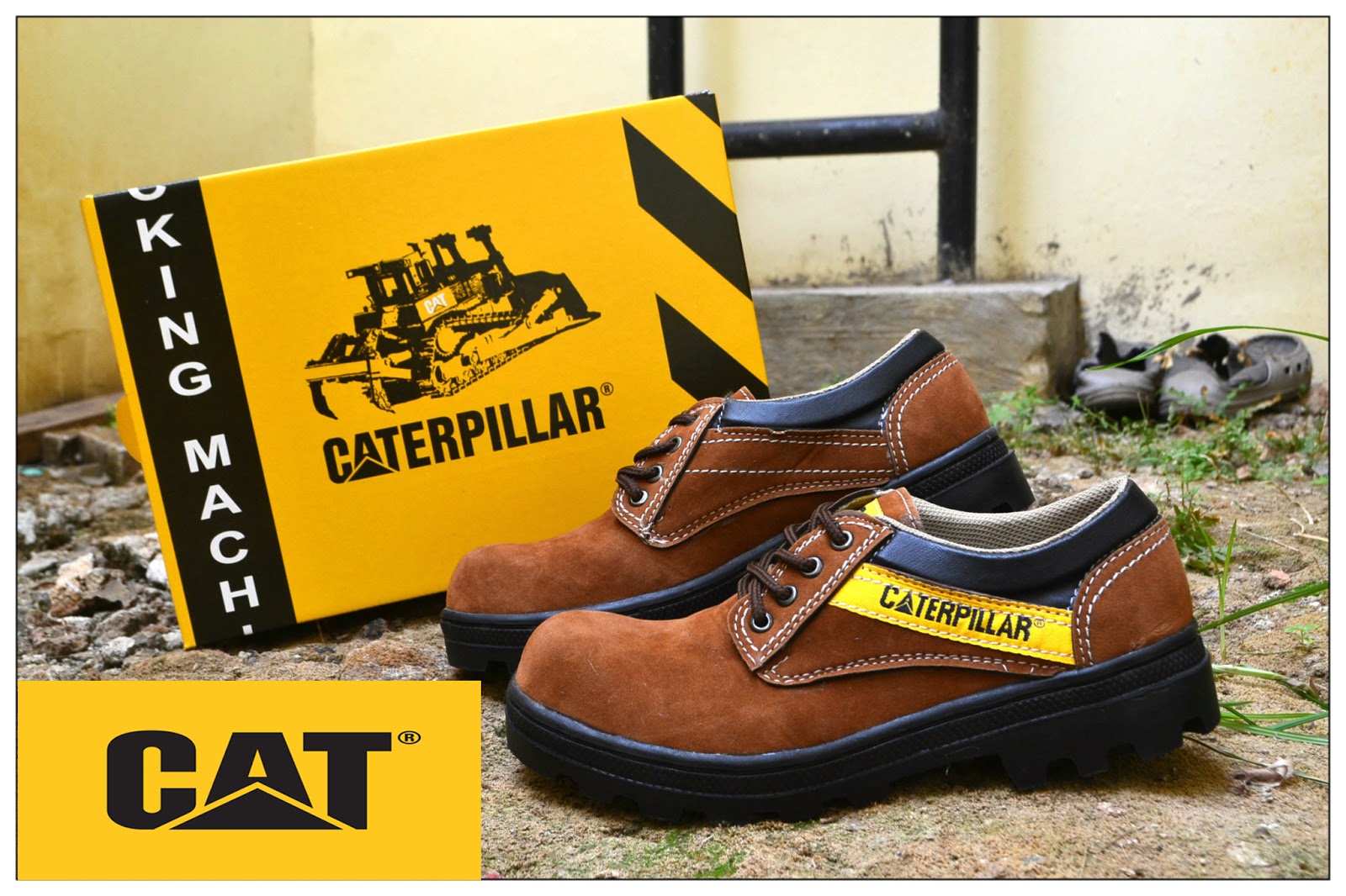  Jual Sepatu Caterpillar  Special Brown Leather Low Boot Rp 