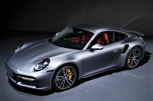 Porsche 911 Turbo S Coupé 2020