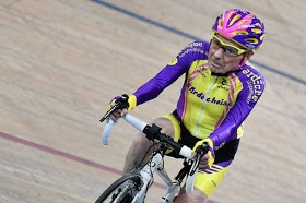 WOW! 105-Year-Old Cyclist Robert Marchand Sets World Record (PHOTOS)