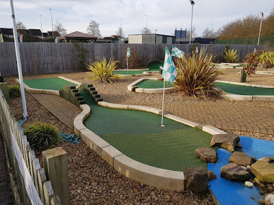 Minigolf at Dobbies Garden Centre in Peterborough