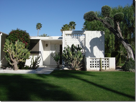 Palm Springs Modern Architecture and the Use of Screen Block