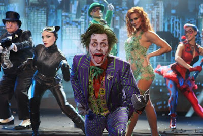 el guason joker en el musical de batman