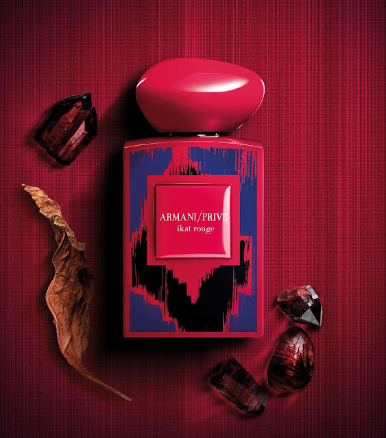 armani prive ikat rouge avis, armani prive ikat rouge eau de parfum, ikat rouge, parfum ikat rouge armani, nouveau parfum armani privé, parfum femme, parfum mixte, perfume review, perfume, fragrance, parfum pour femme, parfumerie féminine, blog sur les parfums, revue parfums