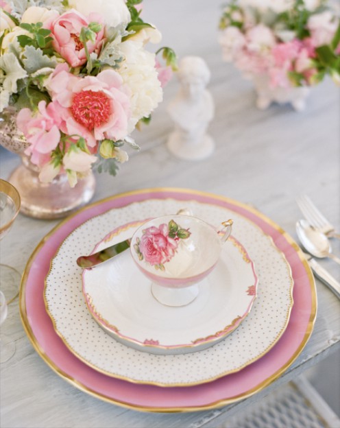 What a pretty table setting The pink tones and gold works so well