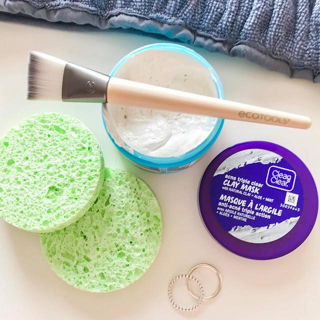  Clean & Clear Acne Triple Clear Cleansing Clay Mask + EcoTools Facial Mask Mates