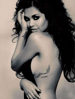 Hot Esha Gupta in Maxim June 2012 photoshoot