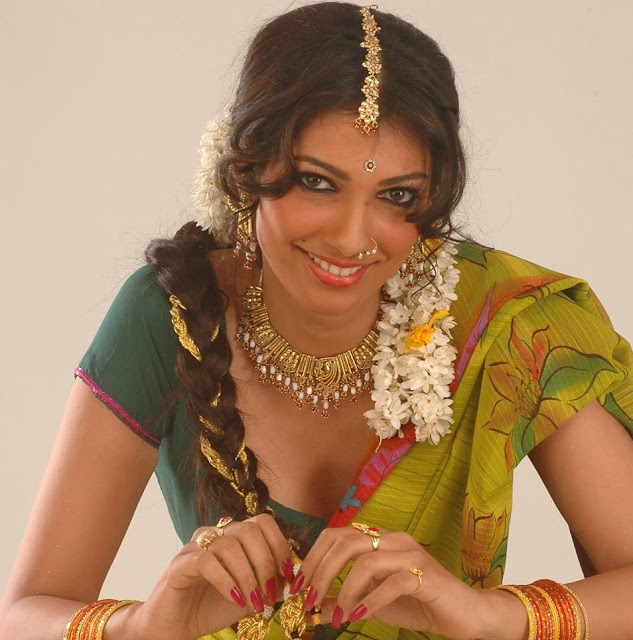 Yukta Mookhey Wallpapers Free Download