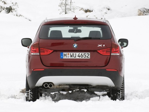 2011 BMW X1 xDrive28i Preview