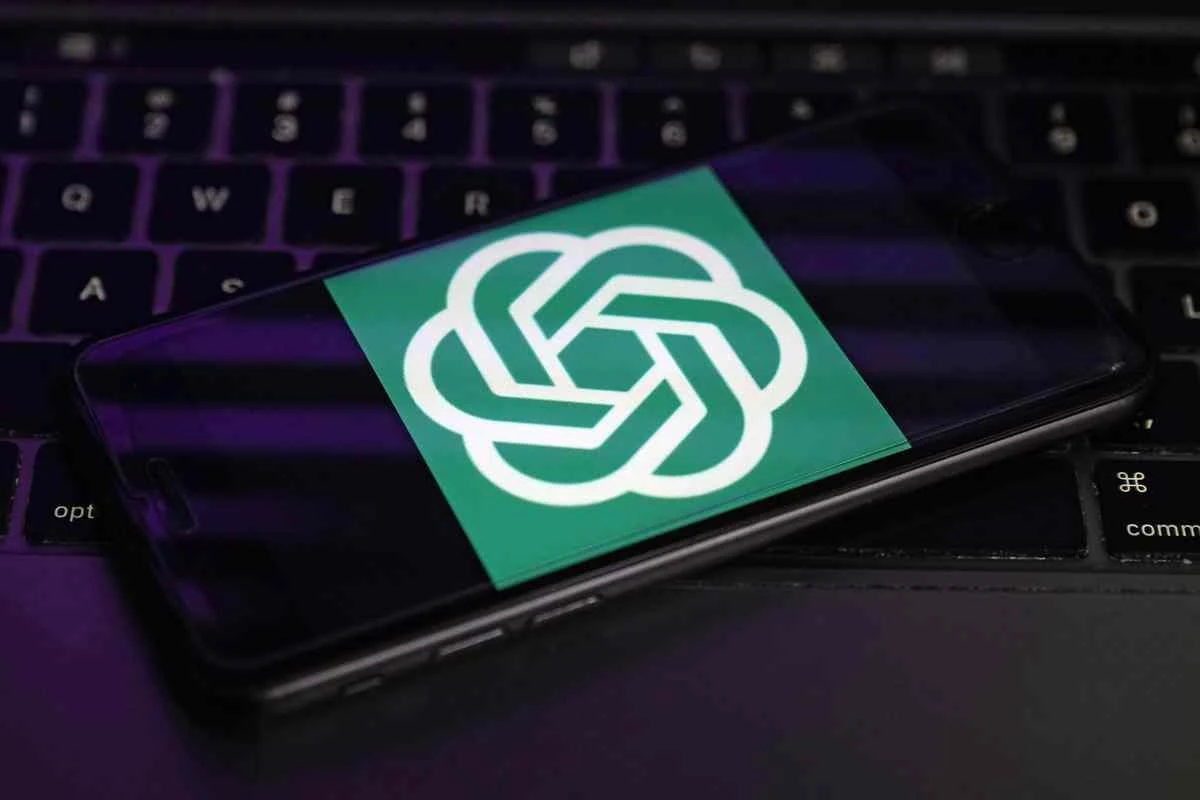 مايكروسوفت تجلب ميزات الذكاء الاصطناعي من OpenAI إلى Teams Premium