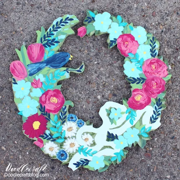 Paint a wooden wreath for the perfect Summer time that is low profile but super stunning. 