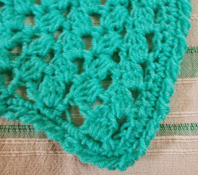 Sweet Nothings Crochet free pattern blog, crochet free pattern for a baby blanket,