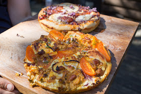 butter chicken pizza, vuohenjuustopizza