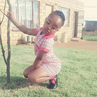 Photo of a little girl striking a "disturbing" pose ignites debate among women