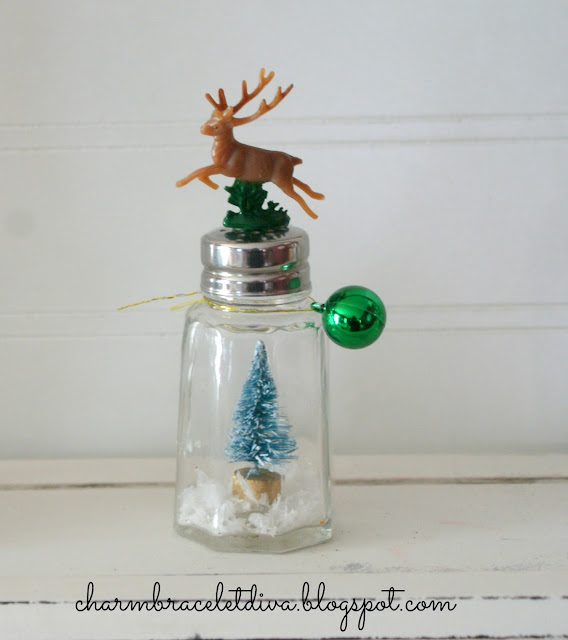 DIY vintage salt and pepper shaker snow globes reindeer ornament bottle brush tree