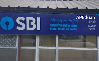 State Bank of India has announced vacancies for the posts of Specialist Cadre Officer.