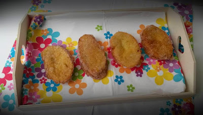 Torrijas: tradicionelle spanische Ostern Nachtisch. 