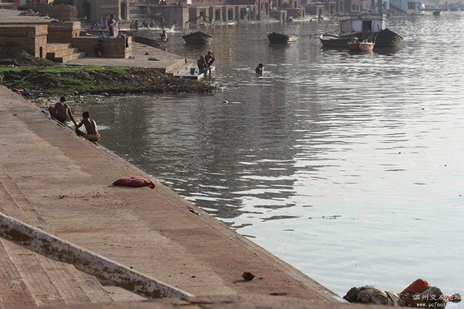 varanasi, india, cidade dos mortos