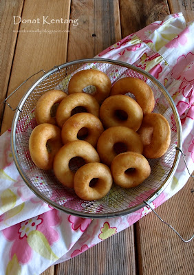 Donat Kentang Goreng