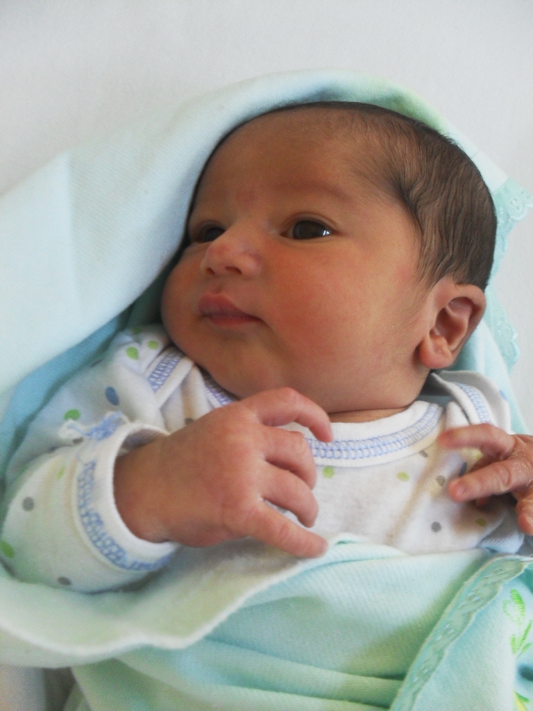 Frases para legendas de fotos de bebês recém nascidos