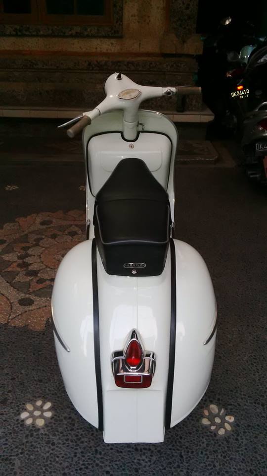 Lapak vespa  Klasik Pala Buled Warna  Putih BALI 