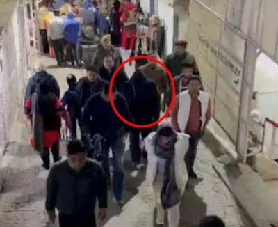 Shahrukh Khan reached Vaishno Devi after performing Umrah, bowed his head and visited!