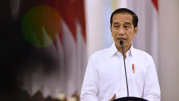 Driver Ojol Ngeluh Kena Dampak Corona, Jokowi: Tak Perlu Khawatir