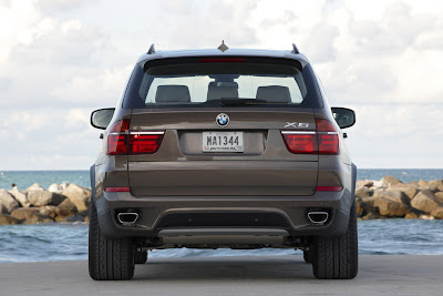 2011 BMW X5 Rear View