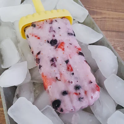 Berry Cream Popsicles