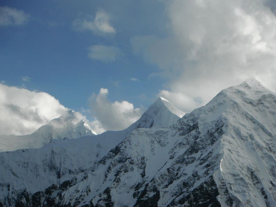 List Of Mountain Peaks In Shimshal, Gojal Hunza. Karakorum mountain range. Tilavar Sar 7700 m Left Momhel Sar 7343 m Middle Dut Sar 6800 m Shimshal Hunza valley