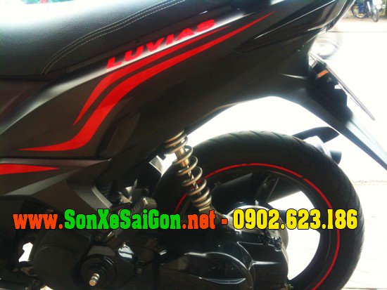 Sơn xe Yamaha Luvias màu đen nhám chỉ đỏ