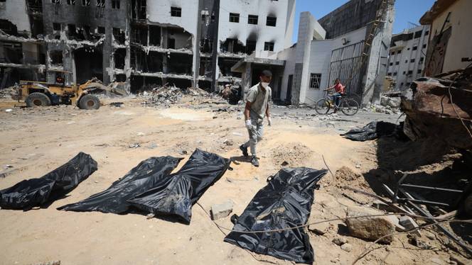 New Mass Grave With 49 Bodies Found At Gaza's Al-Shifa Hospital