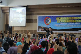 edvan m kautsar, seminar entrepreneurship, motivator entrepreneur, motivator muda, motivator nasional, motivator indonesia, motivator terbaik, trainer motivasi