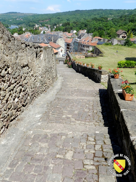 SIERCK-LES-BAINS (57) - Château-fort des ducs de Lorraine