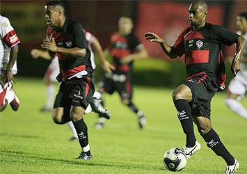 Foto Willian contra o Poções - 28/01/09