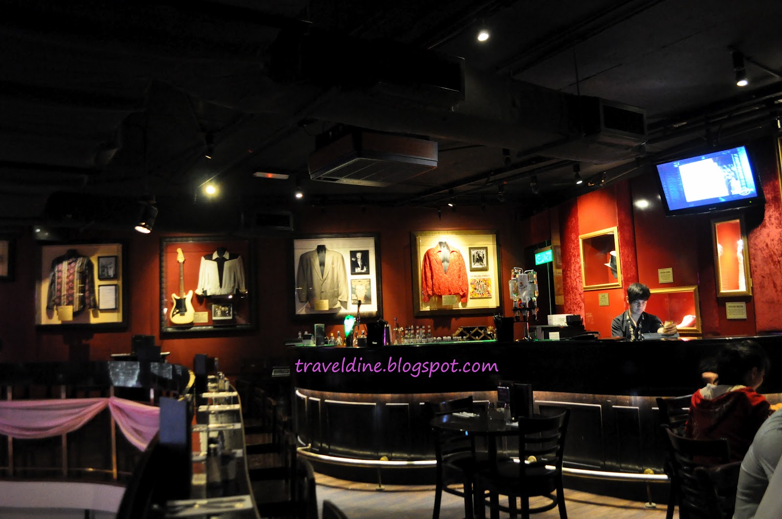 Travel and Dining Experience: Hard Rock Cafe - Penang