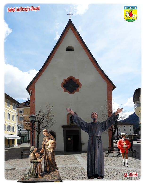 På lunsjbesøk i byen St. Ulrich (Ortisei) i Val Gardena i Syd-Tirol i Italia.