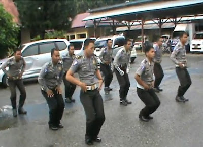 Foto Boyband Polisi Indonesia