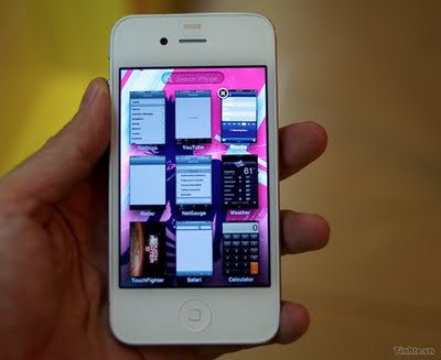 White iPhone 4 Runs On iOS 5 Leaked With [Video]