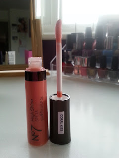 No7 High Shine Lipgloss - Coral Kiss