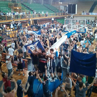 Fortitudo vince a Montichiari, festa in campo [gara 3 finale playoff 01/06/2015]