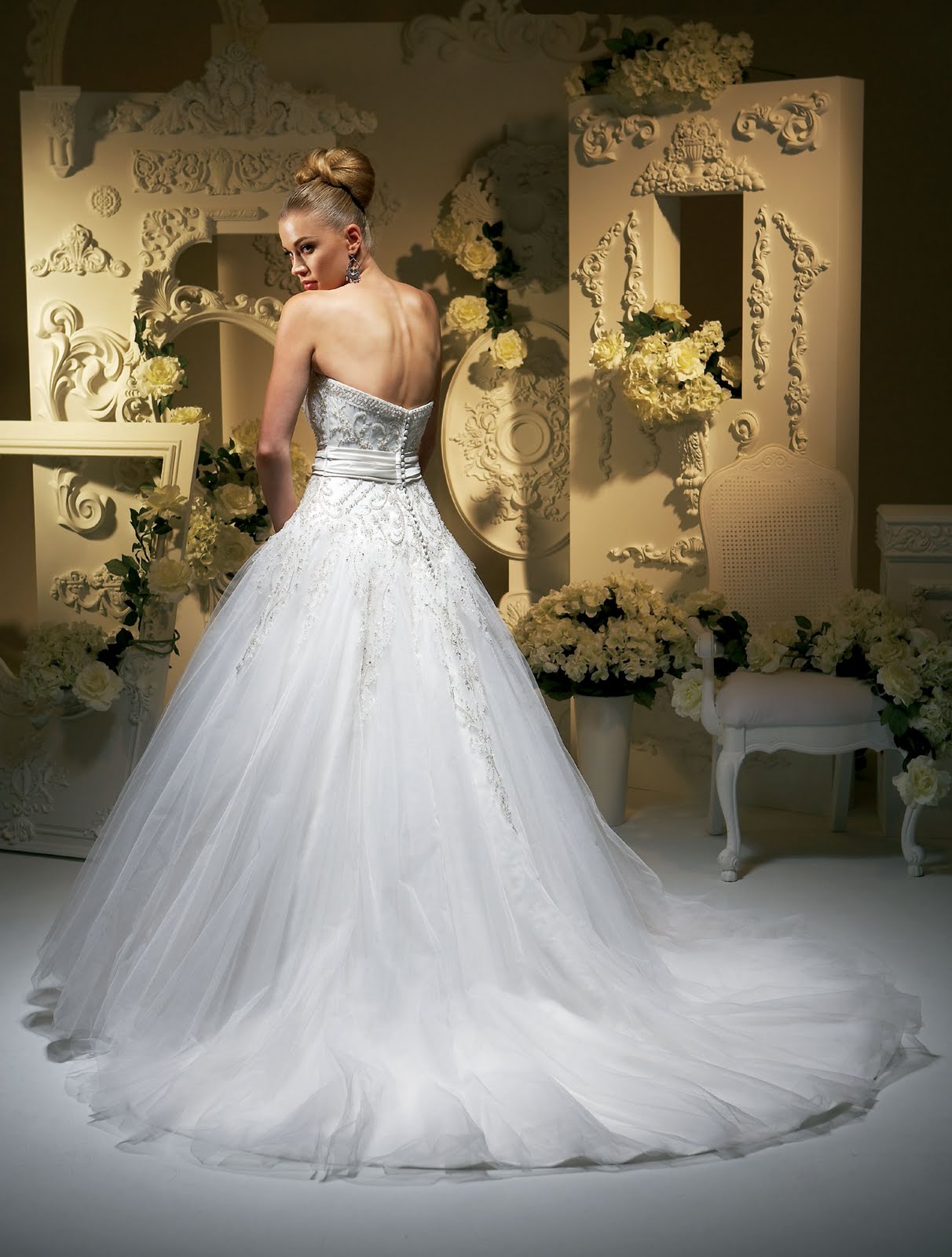Elegant Bridal  Dress  Jasmine Couture Temple  Ready  Wedding  