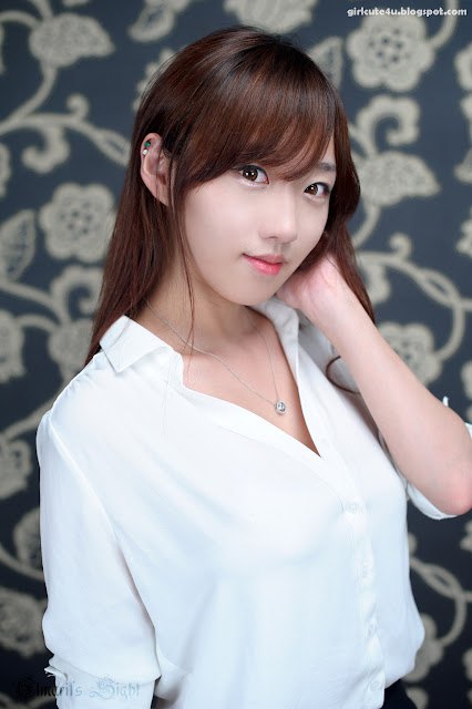 2 So Yeon Yang-Going to Office-very cute asian girl-girlcute4u.blogspot.com