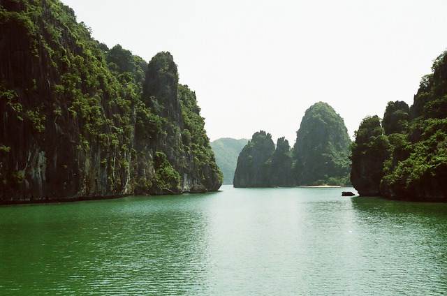 Nature and Adventure Tours in Hanoi and Ha Long, Vietnam