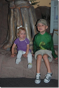 Museum Feild Trip & Pinterest Party 027