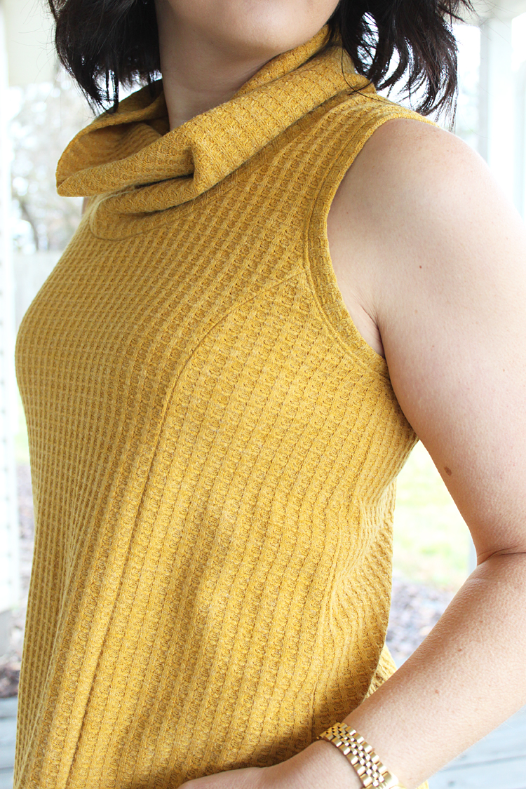 Ochre Waffle Knit Taos Top // Sewing For Women